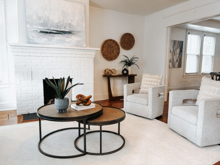 Living room with nesting coffee table